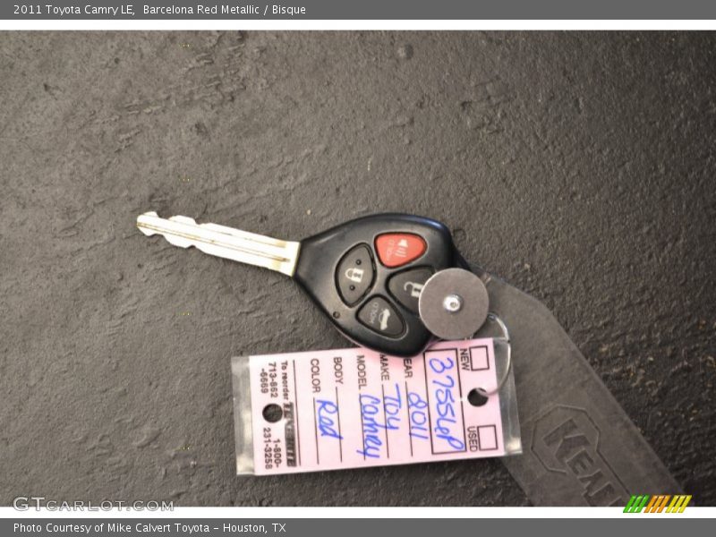 Barcelona Red Metallic / Bisque 2011 Toyota Camry LE