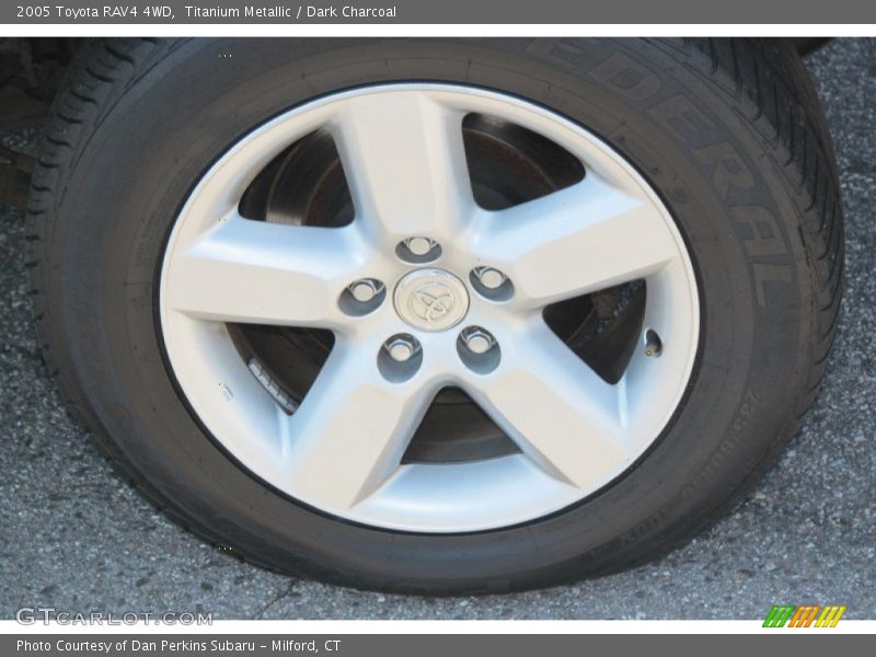 Titanium Metallic / Dark Charcoal 2005 Toyota RAV4 4WD