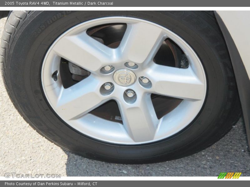 Titanium Metallic / Dark Charcoal 2005 Toyota RAV4 4WD