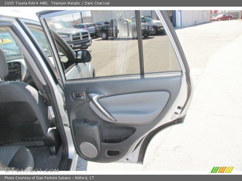 Titanium Metallic / Dark Charcoal 2005 Toyota RAV4 4WD