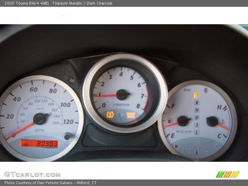 Titanium Metallic / Dark Charcoal 2005 Toyota RAV4 4WD