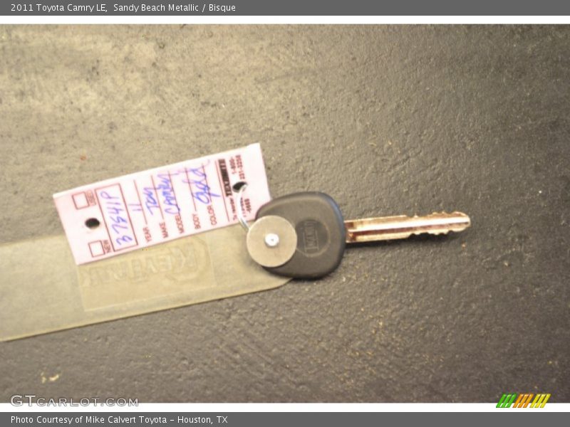 Sandy Beach Metallic / Bisque 2011 Toyota Camry LE