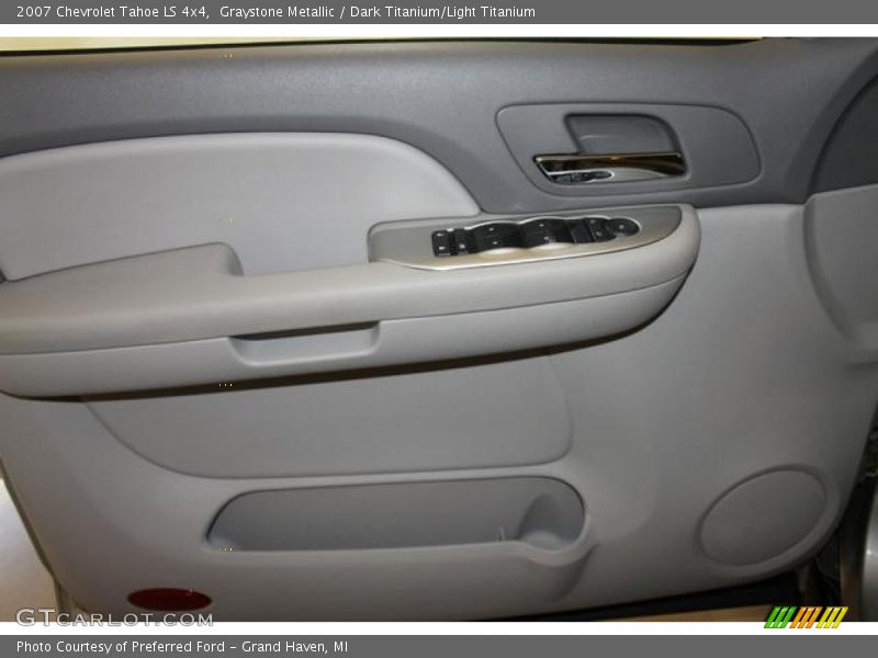 Graystone Metallic / Dark Titanium/Light Titanium 2007 Chevrolet Tahoe LS 4x4