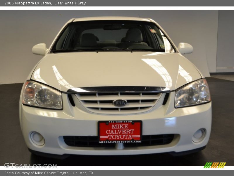 Clear White / Gray 2006 Kia Spectra EX Sedan