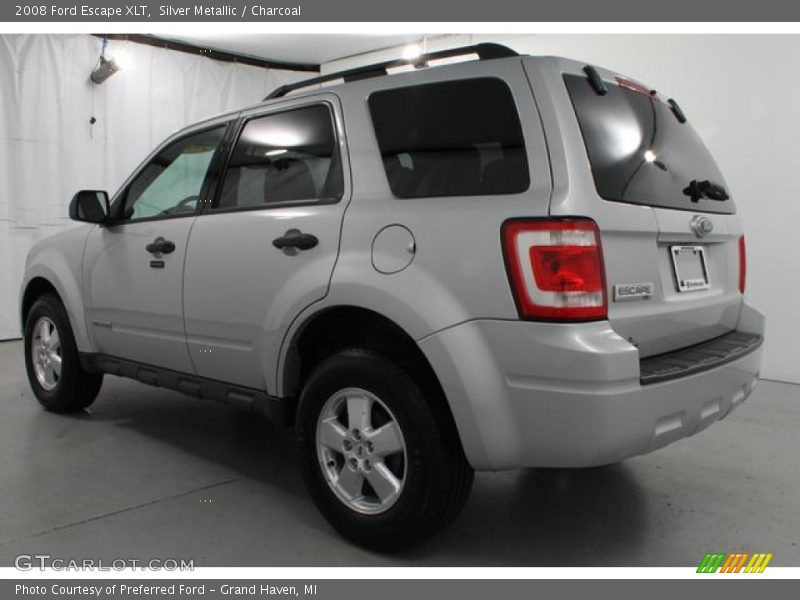Silver Metallic / Charcoal 2008 Ford Escape XLT