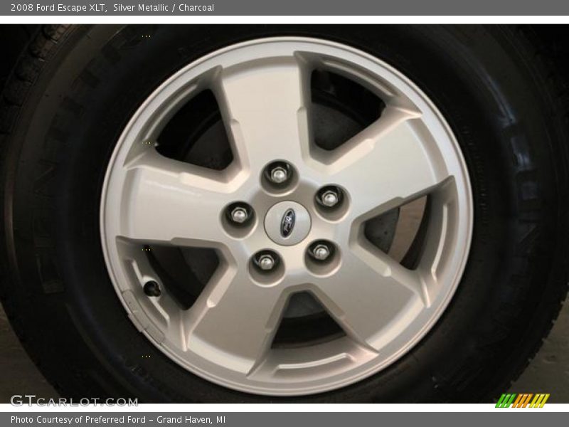 Silver Metallic / Charcoal 2008 Ford Escape XLT
