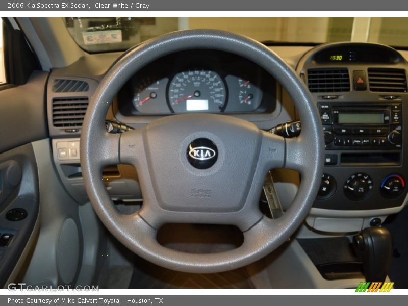 Clear White / Gray 2006 Kia Spectra EX Sedan