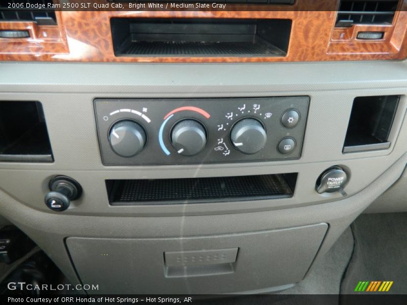 Bright White / Medium Slate Gray 2006 Dodge Ram 2500 SLT Quad Cab