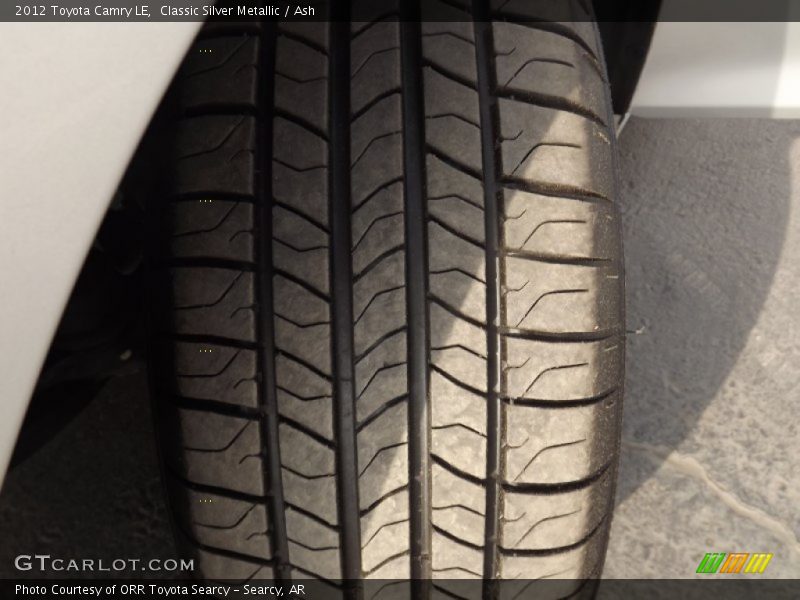 Classic Silver Metallic / Ash 2012 Toyota Camry LE