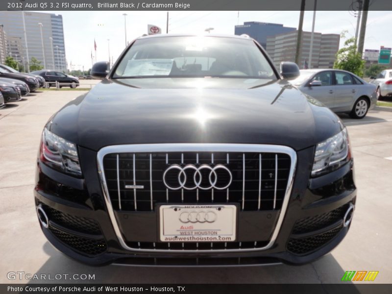 Brilliant Black / Cardamom Beige 2012 Audi Q5 3.2 FSI quattro