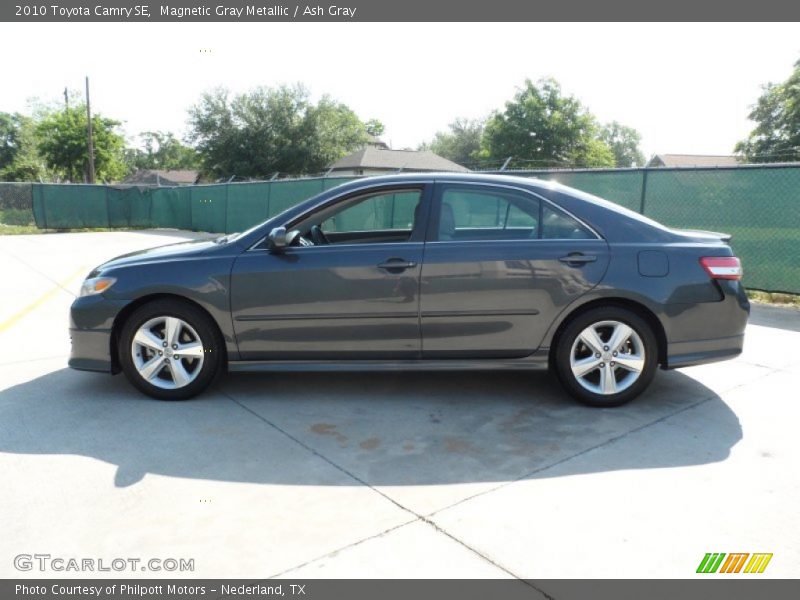 Magnetic Gray Metallic / Ash Gray 2010 Toyota Camry SE