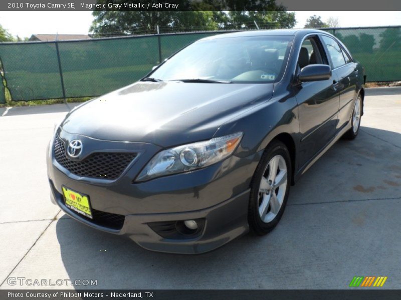 Magnetic Gray Metallic / Ash Gray 2010 Toyota Camry SE