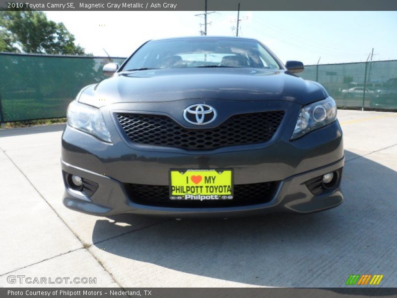 Magnetic Gray Metallic / Ash Gray 2010 Toyota Camry SE
