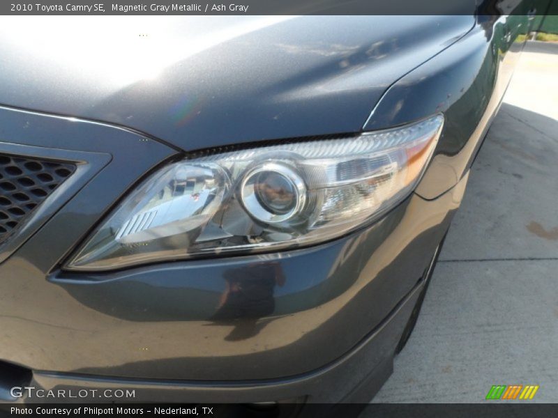 Magnetic Gray Metallic / Ash Gray 2010 Toyota Camry SE