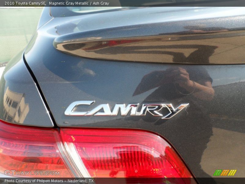Magnetic Gray Metallic / Ash Gray 2010 Toyota Camry SE