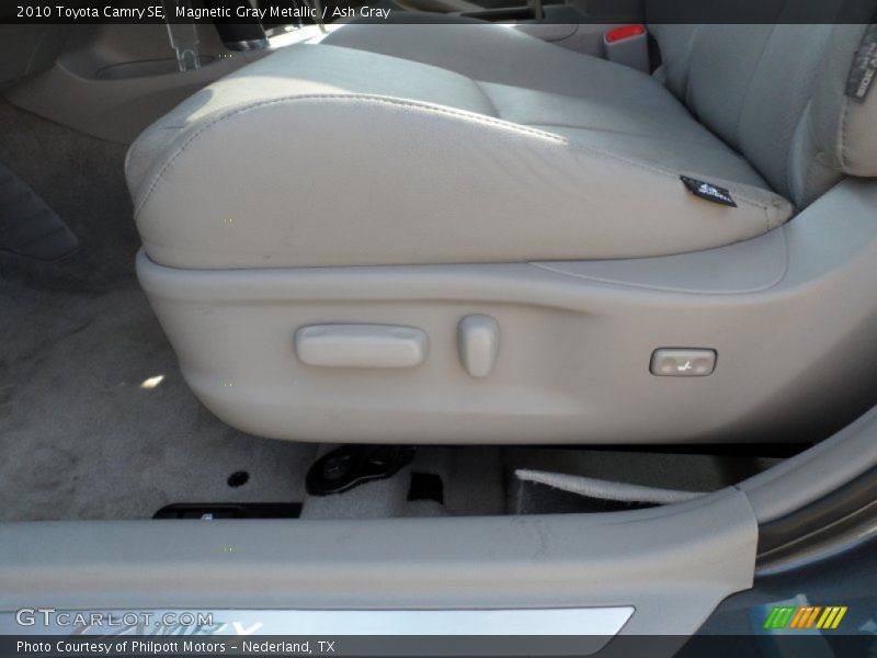 Magnetic Gray Metallic / Ash Gray 2010 Toyota Camry SE