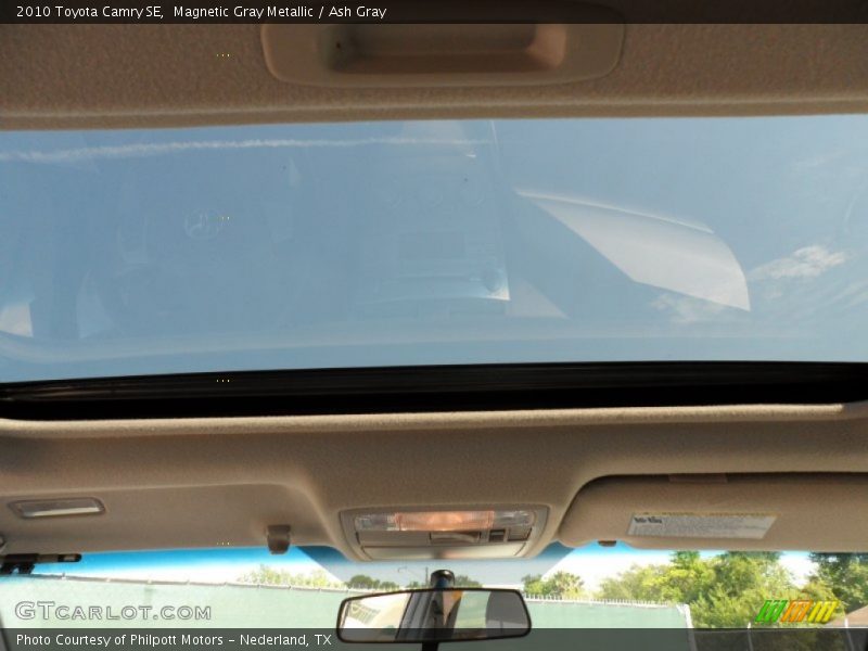 Magnetic Gray Metallic / Ash Gray 2010 Toyota Camry SE