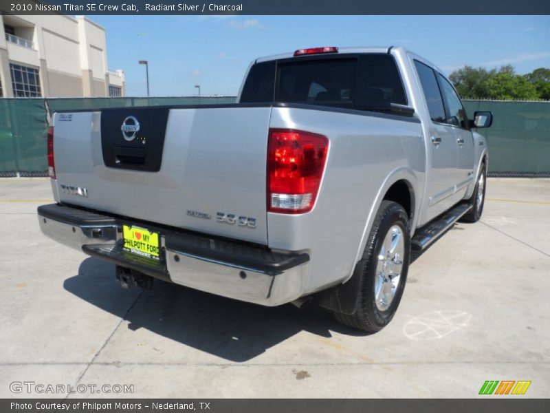 Radiant Silver / Charcoal 2010 Nissan Titan SE Crew Cab