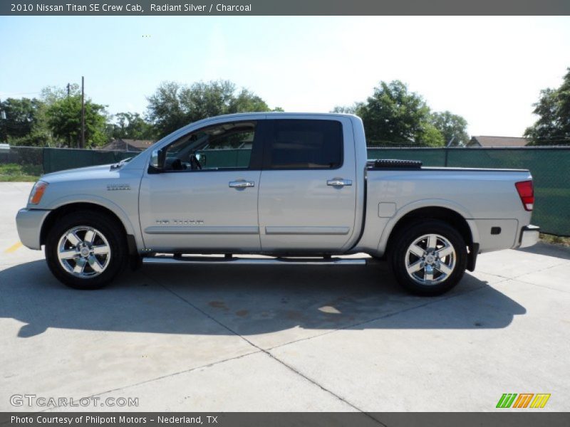 Radiant Silver / Charcoal 2010 Nissan Titan SE Crew Cab