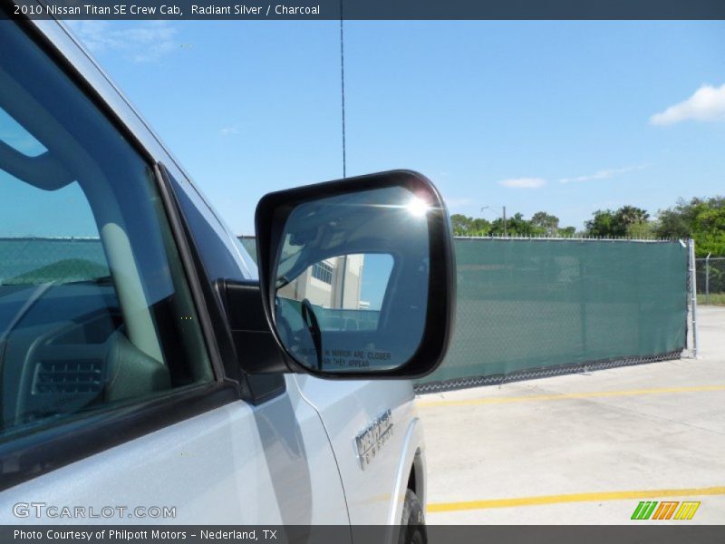 Radiant Silver / Charcoal 2010 Nissan Titan SE Crew Cab
