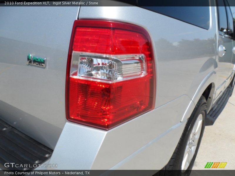 Ingot Silver Metallic / Stone 2010 Ford Expedition XLT