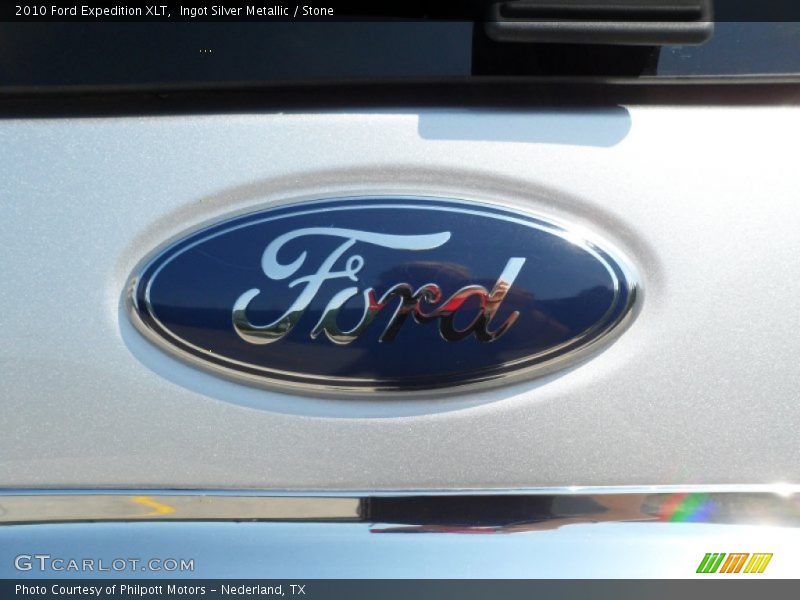 Ingot Silver Metallic / Stone 2010 Ford Expedition XLT