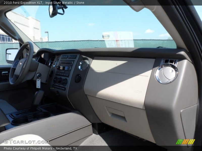 Ingot Silver Metallic / Stone 2010 Ford Expedition XLT