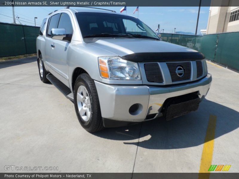 Silver Lightning Metallic / Graphite/Titanium 2004 Nissan Armada SE