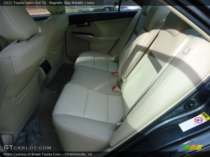 Magnetic Gray Metallic / Ivory 2012 Toyota Camry XLE V6