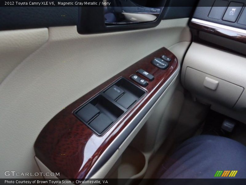 Magnetic Gray Metallic / Ivory 2012 Toyota Camry XLE V6
