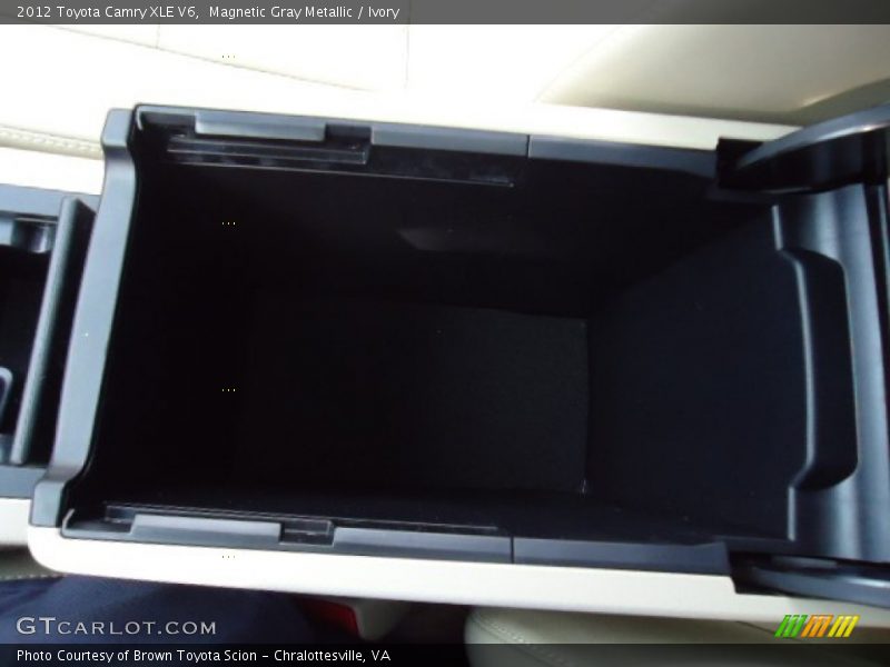 Magnetic Gray Metallic / Ivory 2012 Toyota Camry XLE V6