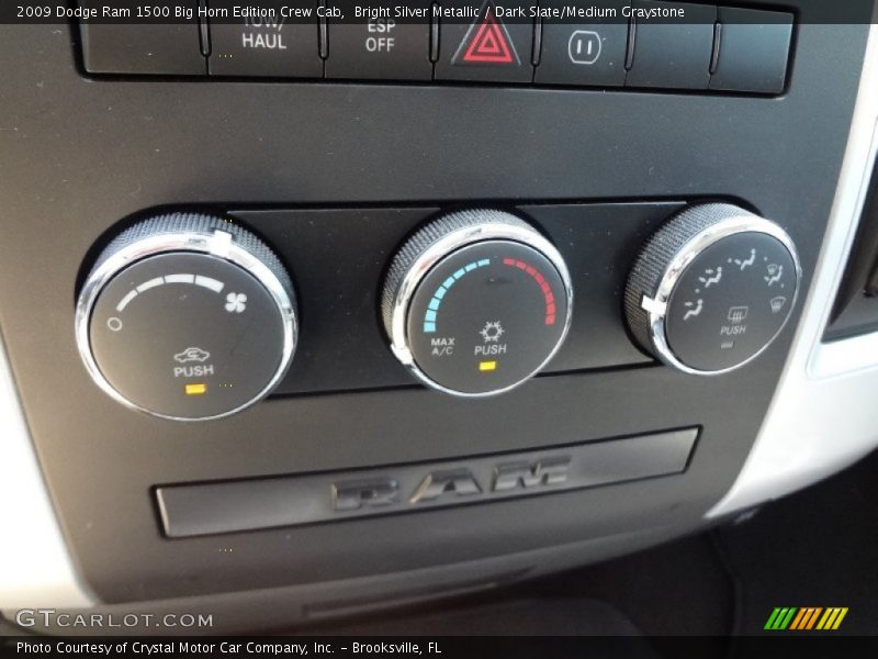 Bright Silver Metallic / Dark Slate/Medium Graystone 2009 Dodge Ram 1500 Big Horn Edition Crew Cab