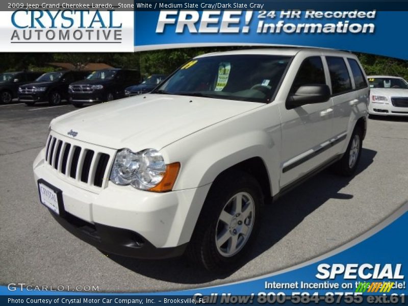 Stone White / Medium Slate Gray/Dark Slate Gray 2009 Jeep Grand Cherokee Laredo