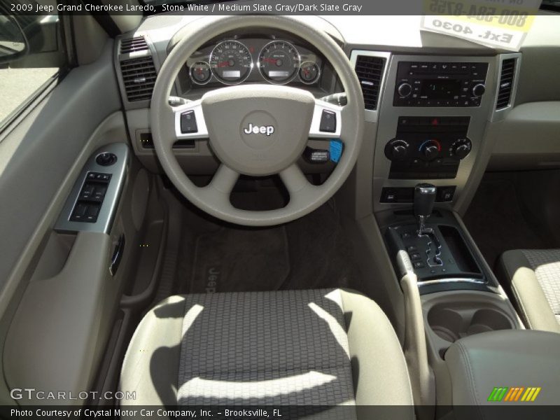 Stone White / Medium Slate Gray/Dark Slate Gray 2009 Jeep Grand Cherokee Laredo