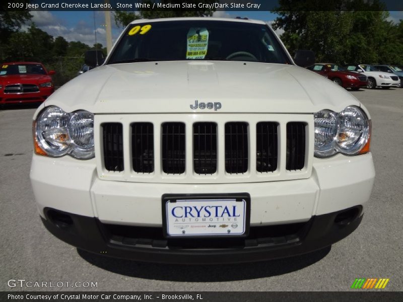 Stone White / Medium Slate Gray/Dark Slate Gray 2009 Jeep Grand Cherokee Laredo