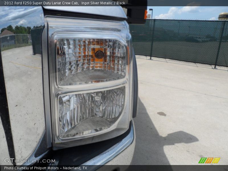 Ingot Silver Metallic / Black 2012 Ford F250 Super Duty Lariat Crew Cab