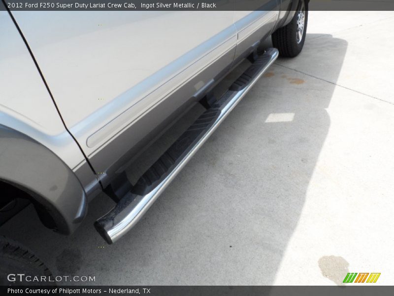 Ingot Silver Metallic / Black 2012 Ford F250 Super Duty Lariat Crew Cab