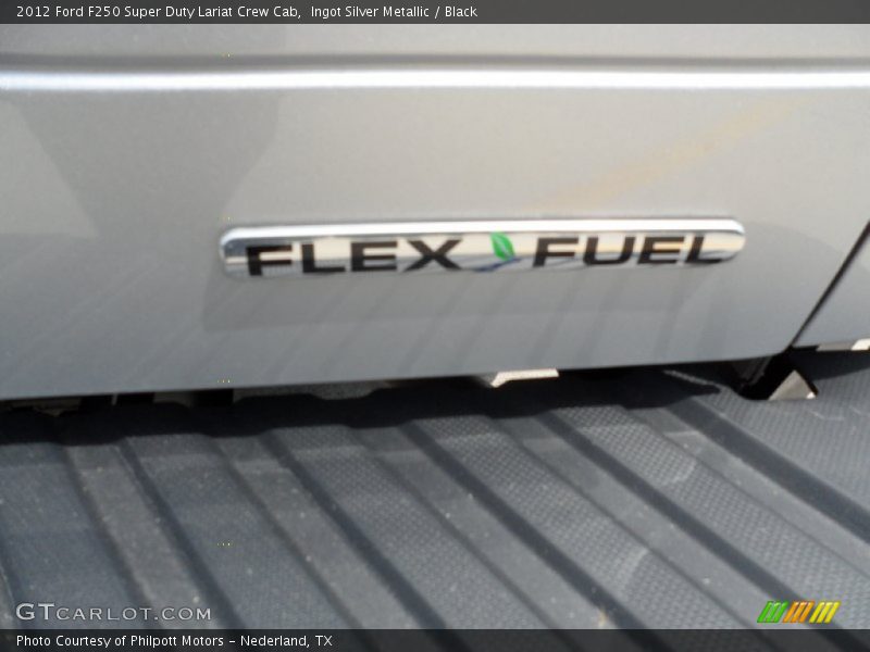 Ingot Silver Metallic / Black 2012 Ford F250 Super Duty Lariat Crew Cab