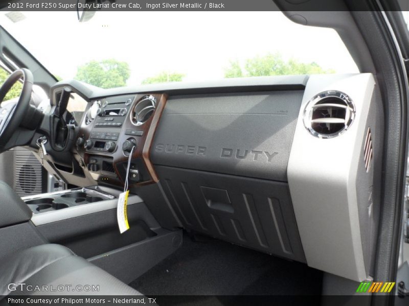 Ingot Silver Metallic / Black 2012 Ford F250 Super Duty Lariat Crew Cab
