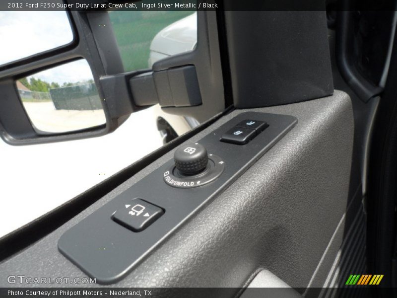 Ingot Silver Metallic / Black 2012 Ford F250 Super Duty Lariat Crew Cab