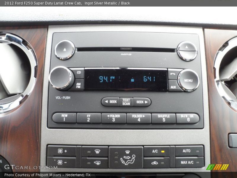 Ingot Silver Metallic / Black 2012 Ford F250 Super Duty Lariat Crew Cab