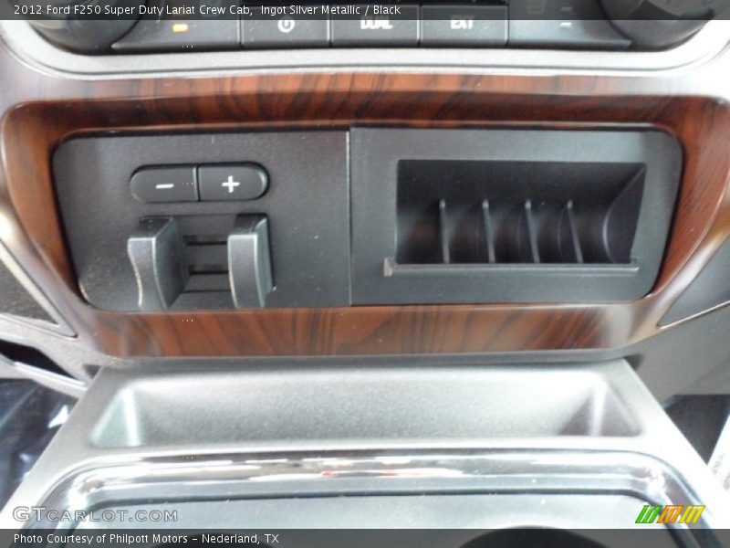 Ingot Silver Metallic / Black 2012 Ford F250 Super Duty Lariat Crew Cab