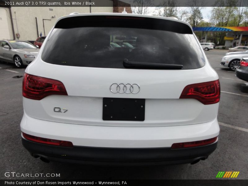 Ibis White / Black 2011 Audi Q7 3.0 TFSI quattro