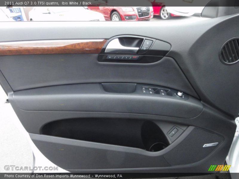 Ibis White / Black 2011 Audi Q7 3.0 TFSI quattro