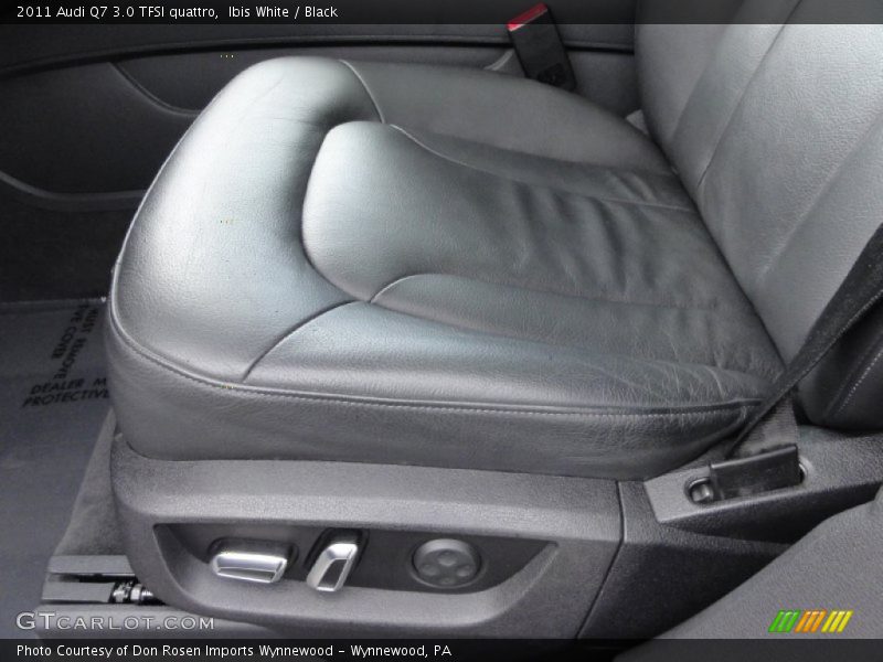 Ibis White / Black 2011 Audi Q7 3.0 TFSI quattro