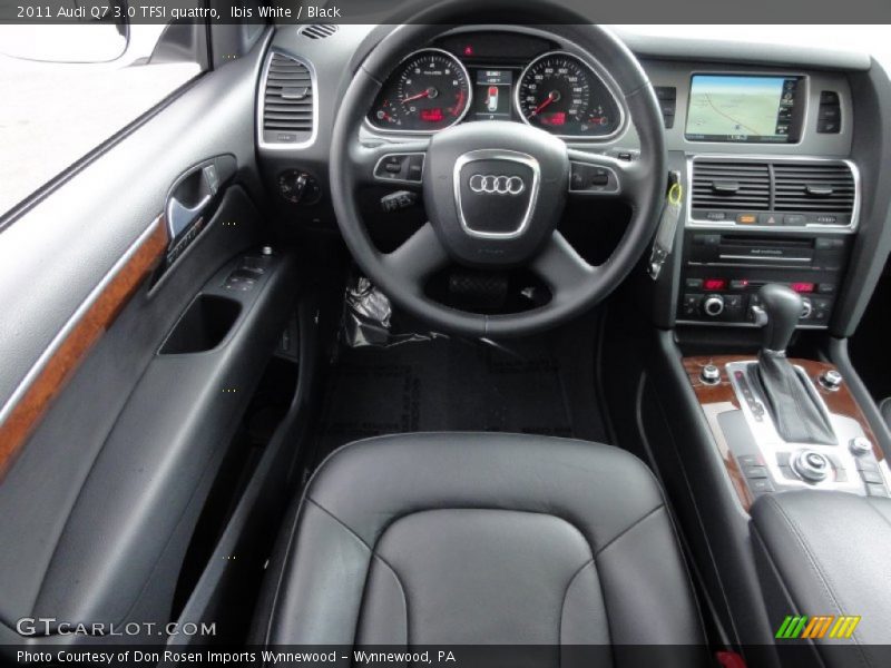 Ibis White / Black 2011 Audi Q7 3.0 TFSI quattro