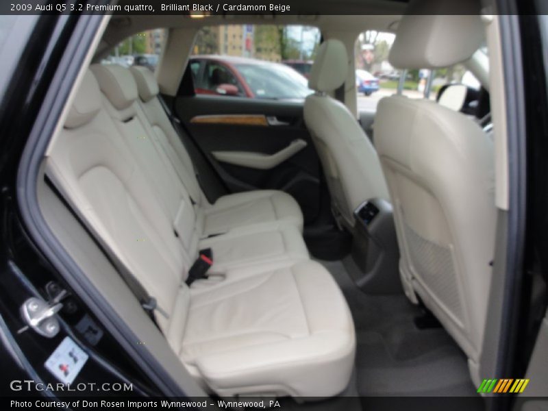 Brilliant Black / Cardamom Beige 2009 Audi Q5 3.2 Premium quattro