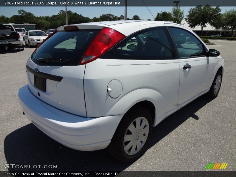 Cloud 9 White / Charcoal/Light Flint 2007 Ford Focus ZX3 S Coupe