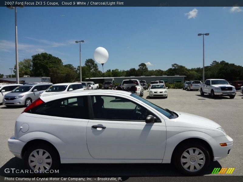 Cloud 9 White / Charcoal/Light Flint 2007 Ford Focus ZX3 S Coupe