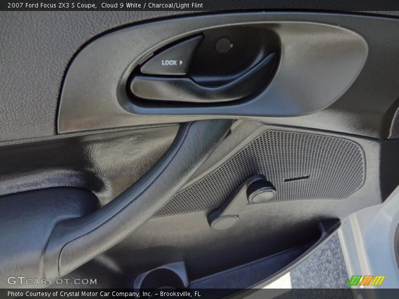 Cloud 9 White / Charcoal/Light Flint 2007 Ford Focus ZX3 S Coupe